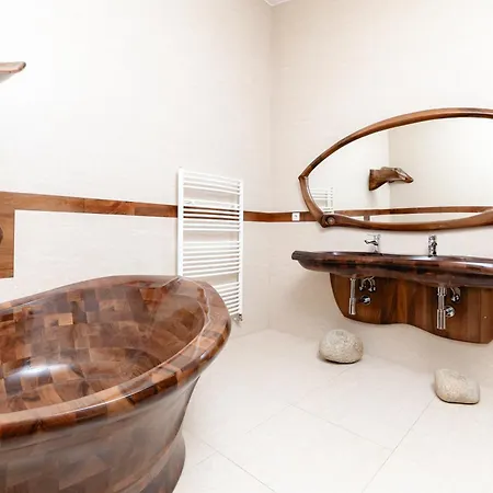 Remata Villa Handlová